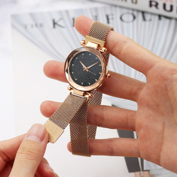 Kvinners Casual Magnetisk Spenne Armbåndsur Romantisk Stjernehimmel Design BH