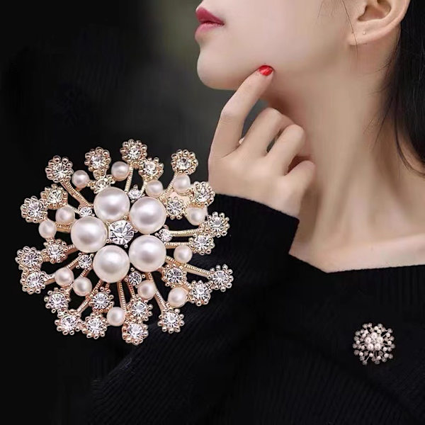 Glittrande imitation pärla kristall snöflinga blomma design brosch pin
