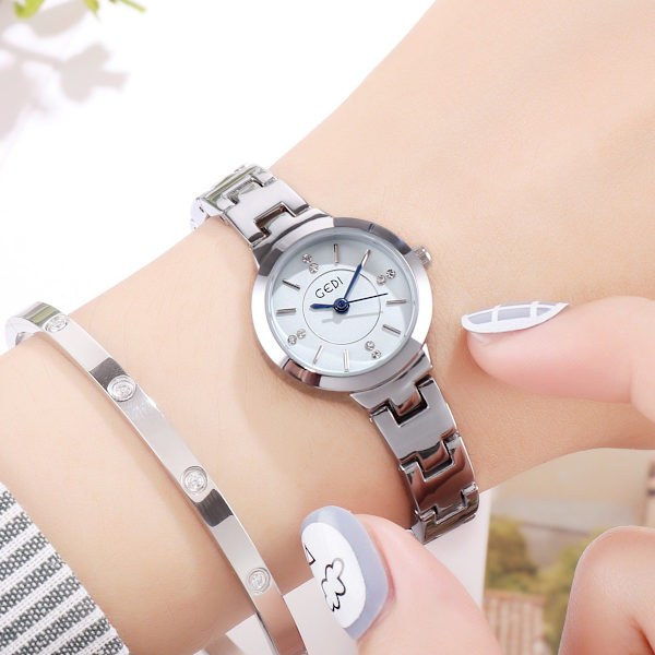 Temperament Ladies Watch Quartz Chronograph Watch Steel Strap Female W