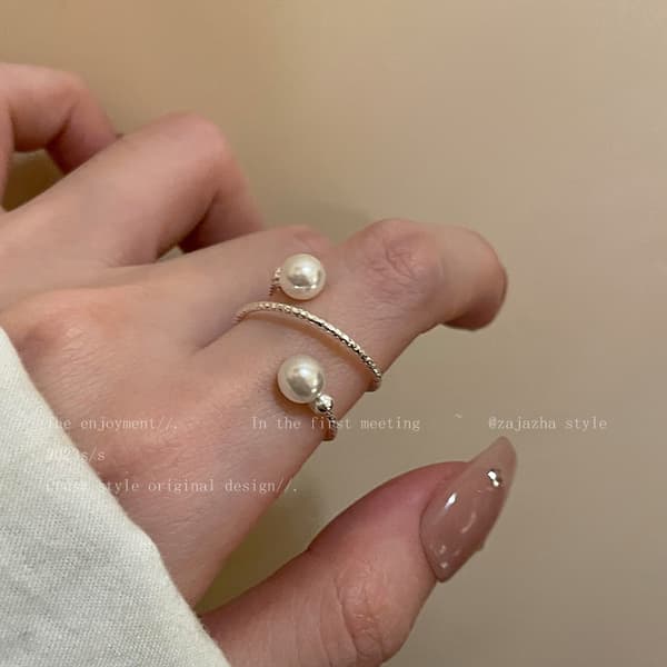 Justerbar åben wrap-ring med skalperle  Forgyldt stablet statement-ring til bryllup