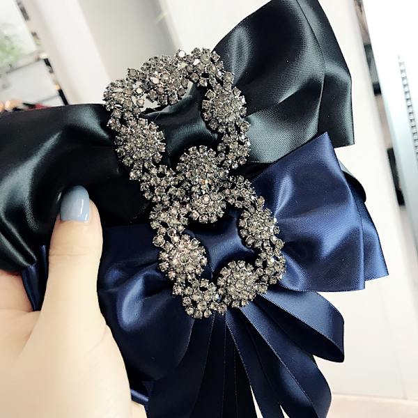 Vintage Crystal Big Bowknot Ribbon Shirt Pre-tied Bow Neck Tie Brooche