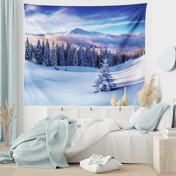 Vintertapet, Surrealistisk Cold Season Scenery High Mountain Peaks og S