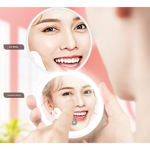 1 stk. LED-belyst rejsemakeup spejl, 1x/2x forstørrelse - dagslys