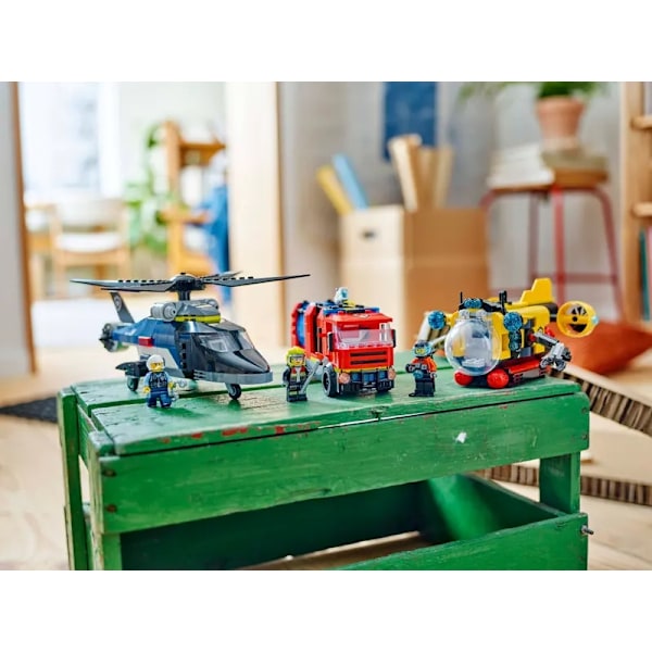 Lego City 60462 Helikopter, brandbil och ubåt