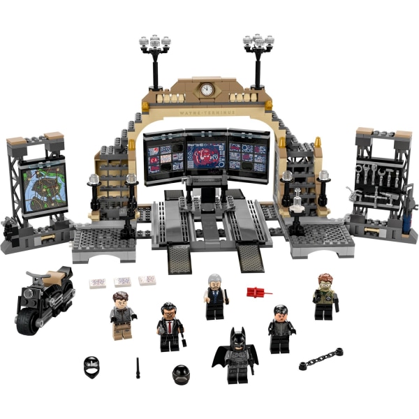 LEGO Super Hero 76183 The Batcave: The Battle Against The Riddle