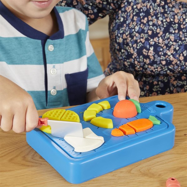 Play-Doh Kitchen Creations Playset Little Chef Starter Set