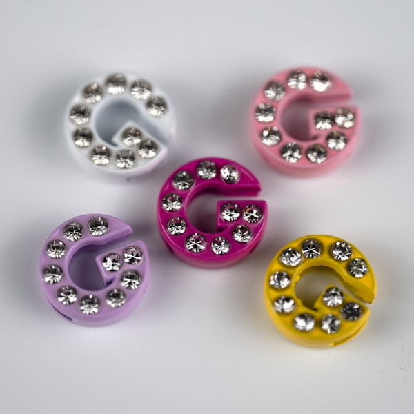 Charm med Strass & Farve bogstavet G - travle Lizzie