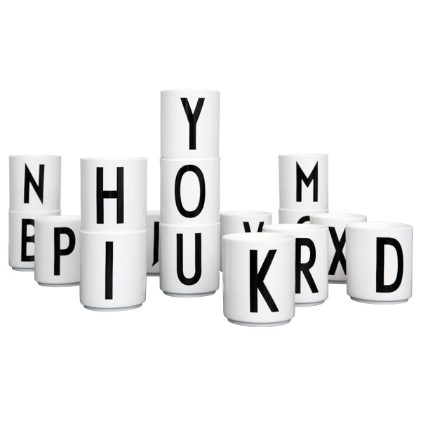 Kirjemuki melamiinia, Y - Design Letters