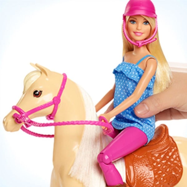 Barbie-nukke ja hevonen 57be | Fyndiq