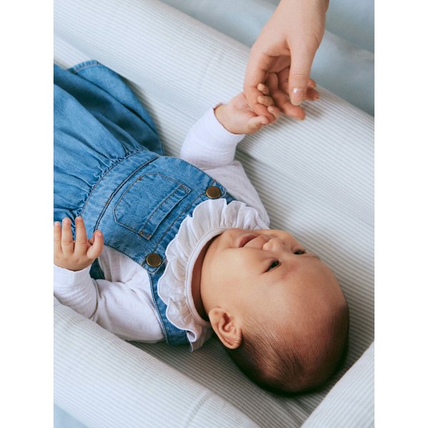 Name it Baby Body Vit med Volang, Storlek 74