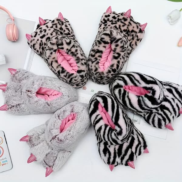 Supersoft tecknade tass-tofflor för föräldrar, tjocka och bekväma plysch-inneskor leopardklor Leopard Claws Leopard Claws EU 42