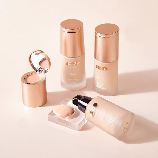 Novo 2-i-1 Flydende Foundation + Concealer Lysner Huden—ls A