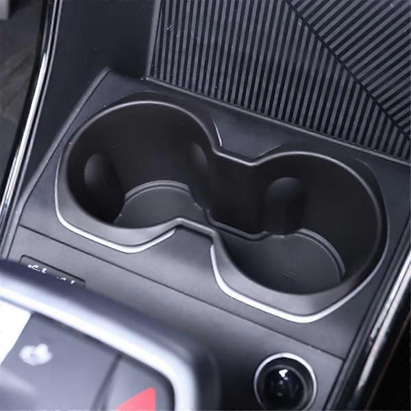 BMW X1 U11 2023-2024 -keskikonsolin mukitelineen lisävarusteet