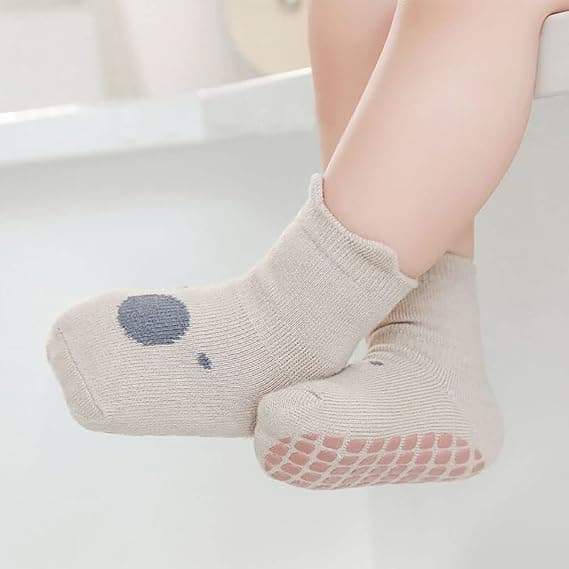 5 par babysockor med djurmotiv och halkfri sula