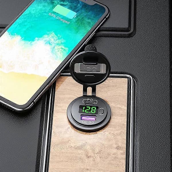 12V modificeret bil USB-oplader med spændingsdisplay PD QC3.0-stik With 60cm Line Green Light