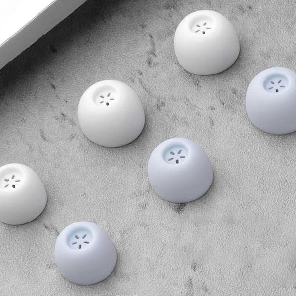 Myke, klare silikon-erstatningsørepropper, øreputeputer for Buds 4—ls Light blue
