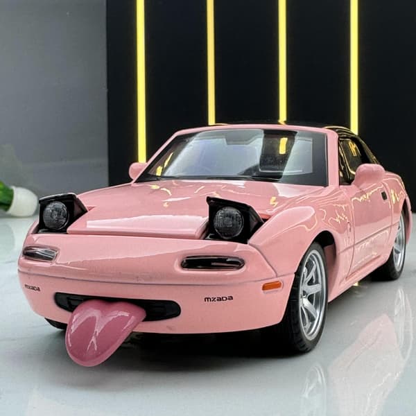 Mazda MX5 Roadster, legetøjsbil, musikalsk modelpynt, pink