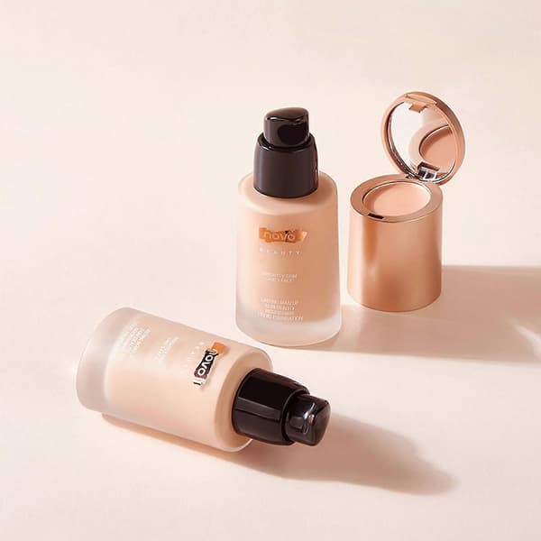 Novo 2-i-1 Flydende Foundation + Concealer Lysner Huden—ls A