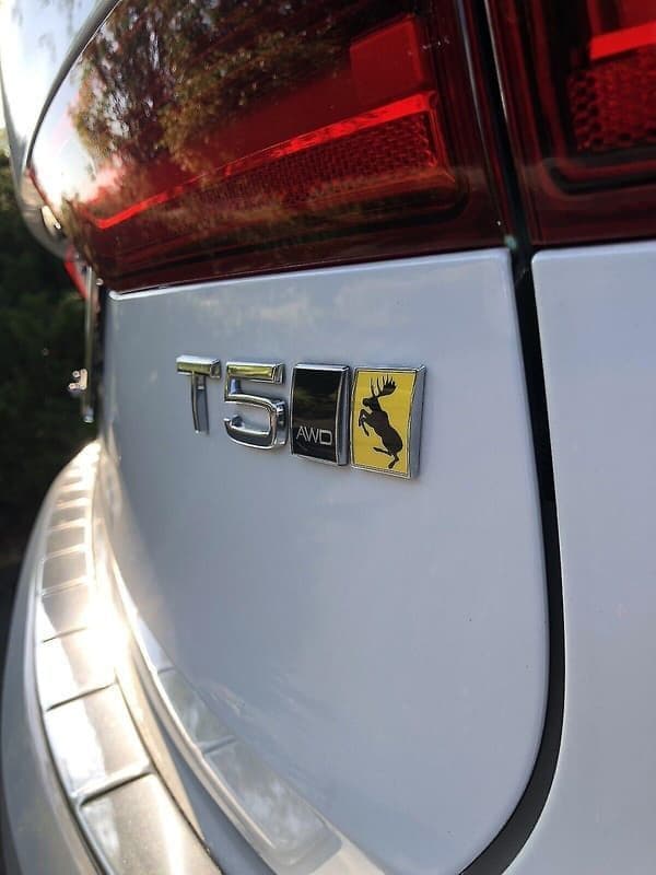 Aito Perinteinen Laukkava Hirvi VOO Kovakromi Emblem