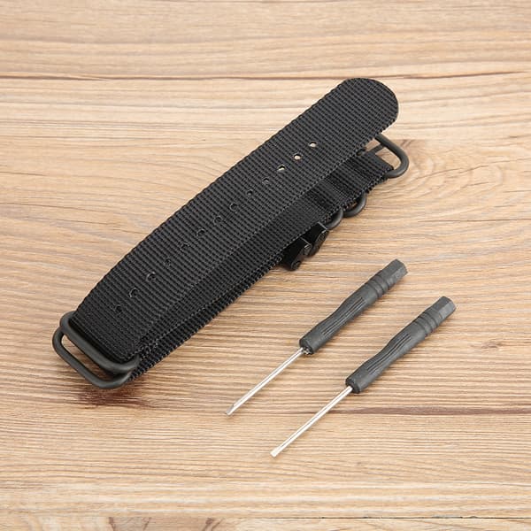 Nylonrem med spenne for utendørsbruk kompatibel med SUUNTO CORE 22mm