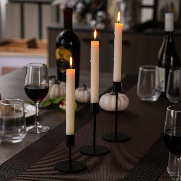 Lyhyet mustat kartiomaiset kynttilänjalat kynttilänjalkakynttilöitä varten. Set , 3 kynttelikköä raudalla, halkaisija 0,8" Ihanteellinen pöydän keskiosaan