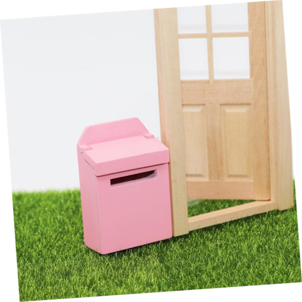 1 st 1/12 möbelprydnad för barn trä mini tillbehör miniatyrdockhus scen rekvisita minihus brevlåda prydnader modell rosa bambu trä
