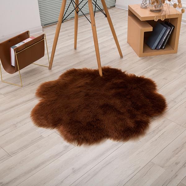 Faux Sheepskin Uld Tæppe, Syntetisk Fåreskind Fluffy Blød Luksus Uld Sofa Tæppe Pude Dekorer Din Stue og Soveværelse (45cm,Brun)
