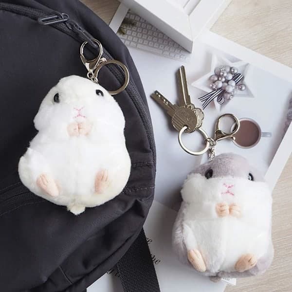 Setti, jossa 2 söpöä hamsteripehmolelua avaimenperää, täytetty eläin avaimenperän koristeet
