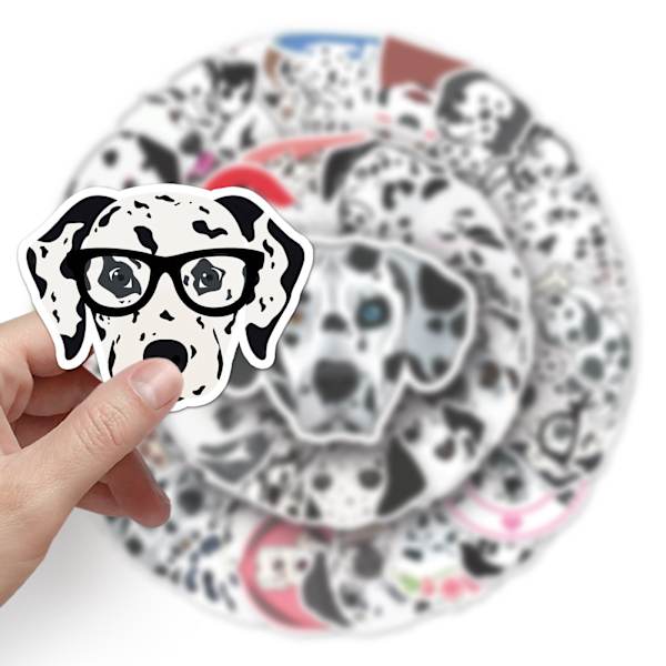 Smukke plettede hundeklistermærker | 50 stk. | Tegneserie dyr vinyl klistermærker til HydroflasKs bærbar computer tablet computer cykel vandflasker bil, vandtætte klistermærker