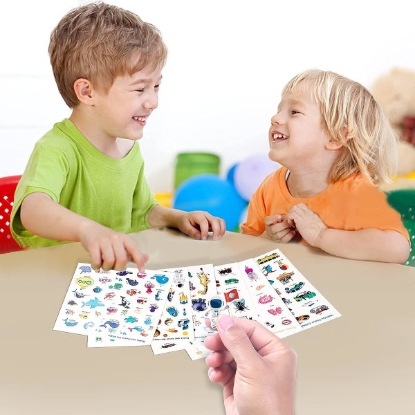 Genanvendelig klistermærkebog Cute Space Stickers, Window Clings til børn, Pædagogisk Magic Sticker Pad Book Legetøj til børn Småbørn Drenge 2-4