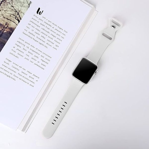Rannekkeet yhteensopivat Apple Watch 38mm 40mm 41mm, Vaihdettava pehmeä silikoniurheiluranneke naisille ja miehille (valkoinen)