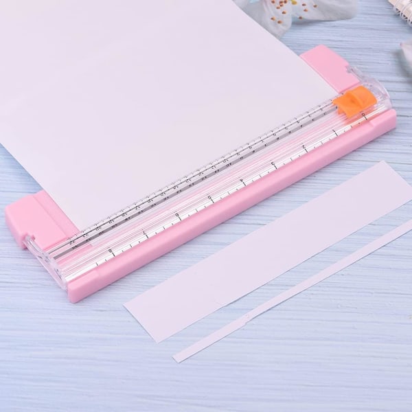 Mini A4 Guillotine Papir Trimmer med sikkerhedsbackup til standardskæring af papir, fotos eller etiketter, Pink