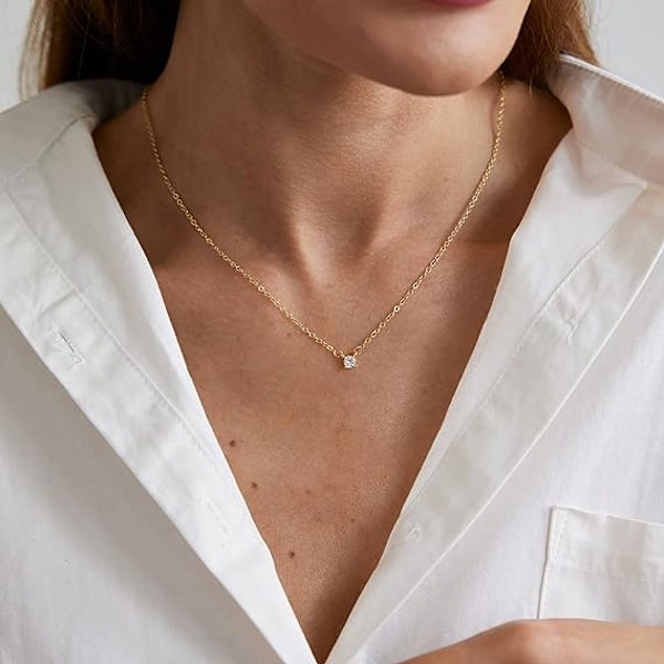 Diamant Halskæde til Kvinder Dainty Lagdelt Kubisk Zirkonia Vedhæng Halskæde Guldbelagt Vanddråbe Form Kvadratisk Simuleret Diamant Brudepiger Halskæde