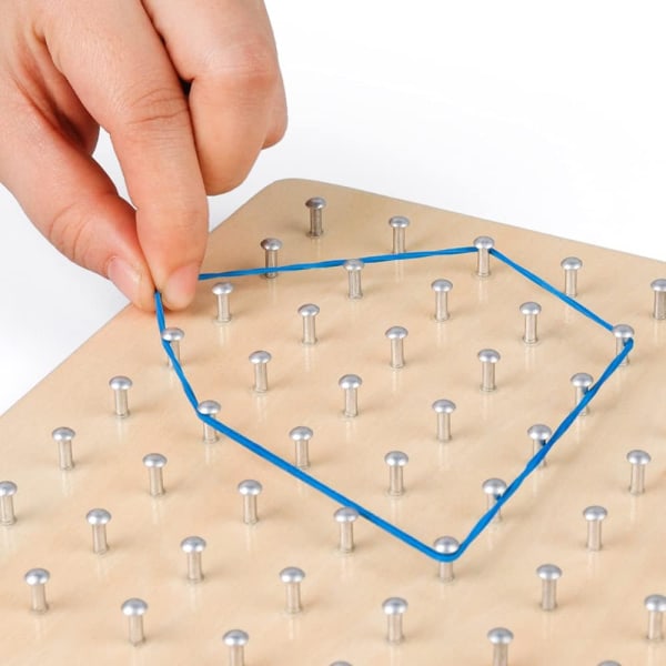 Træ Geoboard Matematisk Manipulativ Array Blok Geo Board - Grafisk Læring Legetøj med 30 stk Mønsterkort