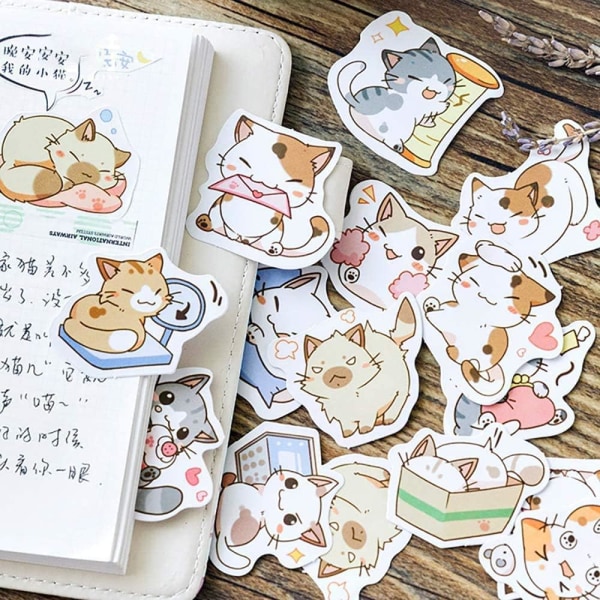 Små Scrapbogsklistermærker, 45 Doraking Box DIY Dekorative Super Cute Cat Stickers til Laptop Scrapbog Kuffert Journal Notesbog Fotoalbum
