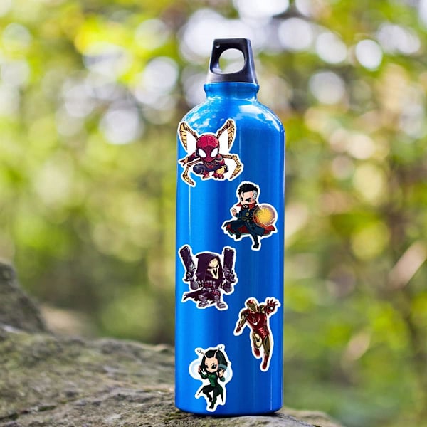 Teini-supersankari-tarrat [100 kpl] Vedenpitävät tarrat, kannettavalle tietokoneelle, Hydro Flask -vesipullolle, autokupille, tietokoneelle, kitaralle, rullalaudalle, matkatavaroille, pyörän puskurille, lahja lapsille/teinille