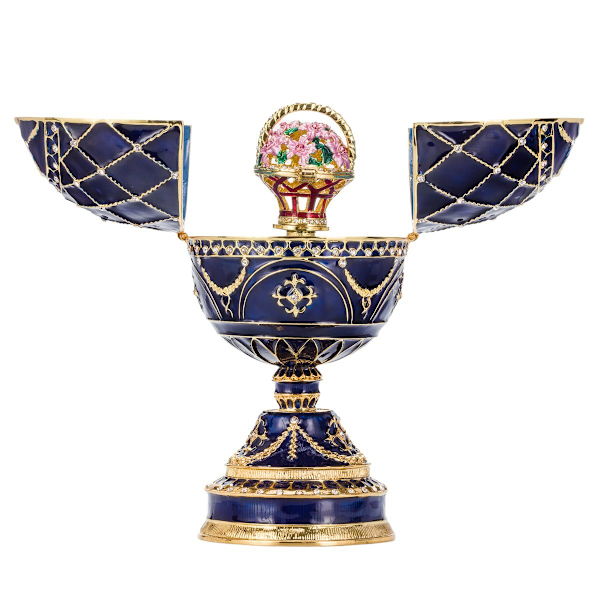 Musikaalinen Faberge-tyylinen munalaatikko kukkakorilla 17 cm sininen blue 17 cm