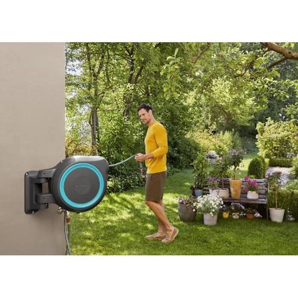 GARDENA Väggmonterad automatisk slangrulle RollUp L 30 m med vit kant