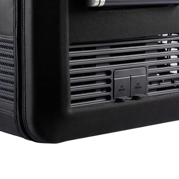 Skyddsskydd - DOMETIC - CFX3 PC75 - Svart