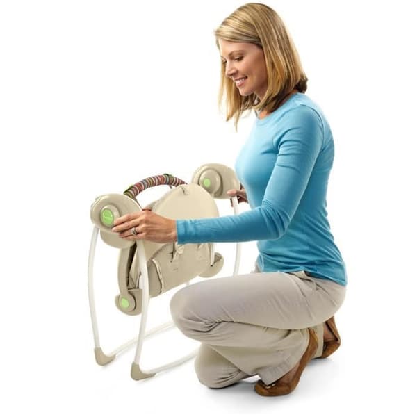 INGENUITY Cozy Kingdom  Compact Swing