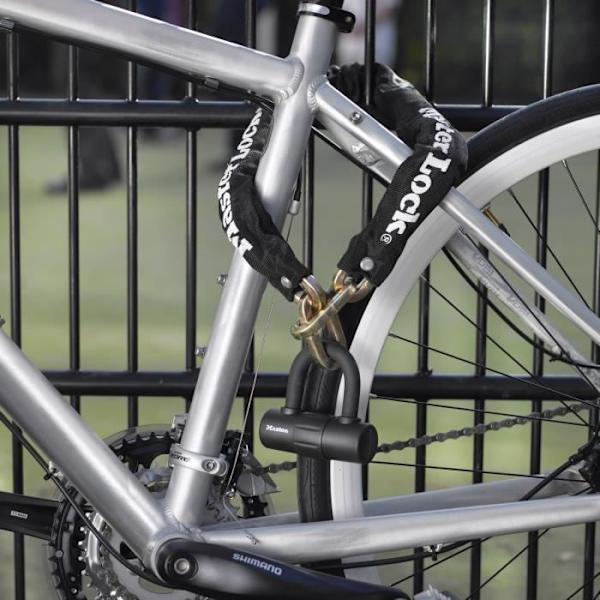 Masterlock L0.9 högsäker motorcykelkedjelås