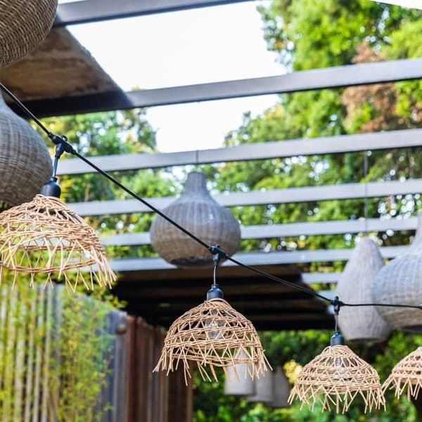 Strängljus - LUMISKY - Hawaii Light - Anslutbar - Utomhus - Polyrattan lampskärm - 10 E27 LED glödlampor