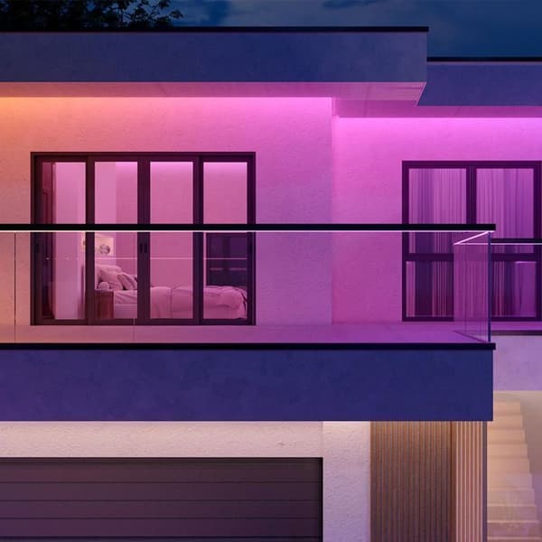 Philips Hue LED-remsa - Utomhusljus - 10 meter - 3000 lm - Stämningsbelysning - Justerbar - Hållbar