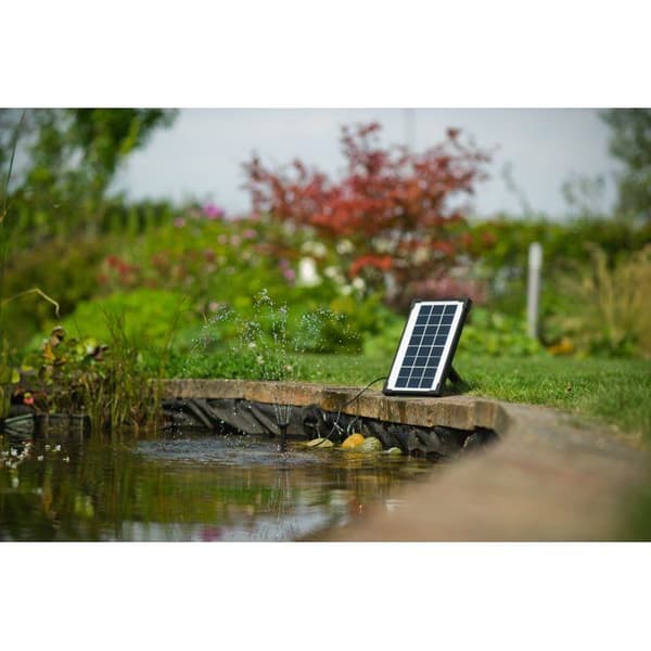 Fontänpump - UBBINK - SolarMax 250 - Flödeshastighet 200 l/h - 6V 160mA solpanel - Vulkanstrålar och klocka