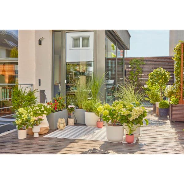 GARDENA Bevattningsstartpaket - Uteplats - Upp till 30 växter - Enkel installation