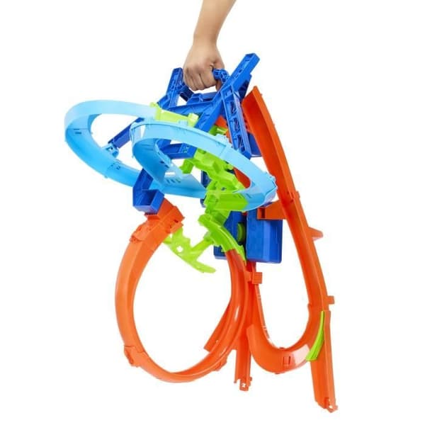 Hot Wheels - Multi Crash Track - Motoriserad Booster Set och Bil - Hot Wheels - JFD12