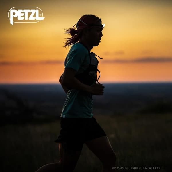 IKO PETZL strålkastare
