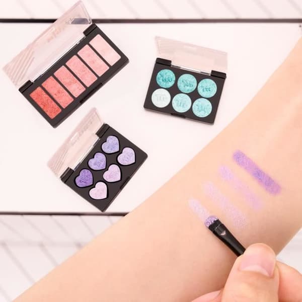 Kreativt spel MGA:s Miniverse Make It Mini Makeup Serie 1