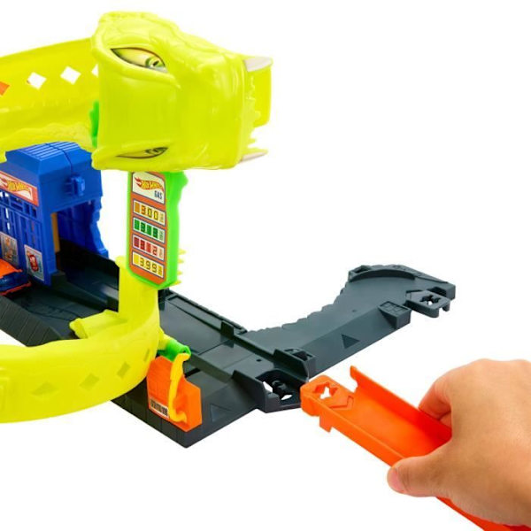 Hot Wheels - Loopande ormset med gjuten bil - Hot Wheels - JBM63