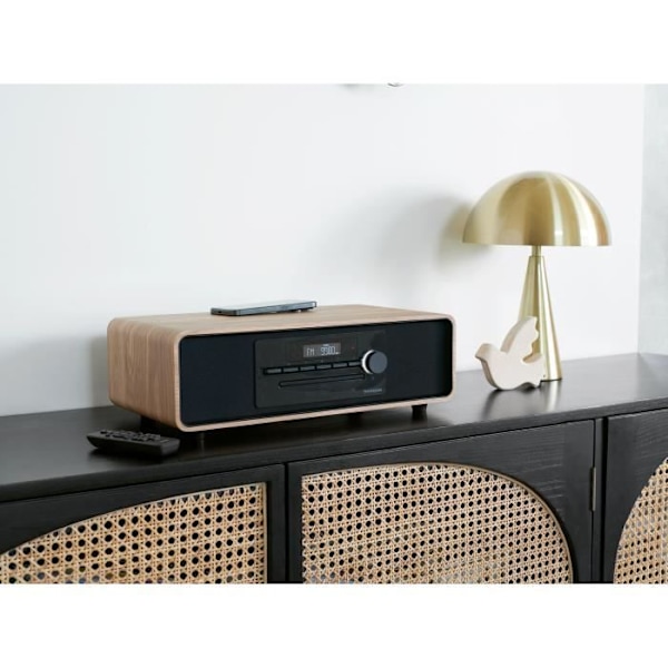 Bluetooth mikrosystem - THOMSON - Svart - FM/CD/MP3/USB/Induktionsradio, 60W, Equalizer, Fjärrkontroll, Strömförsörjning. 230V